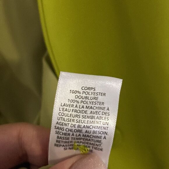 OPEN EDIT- CURVE HEM BLAZER IN OLIVE SEED (green)- Size small - Picture 11 of 11